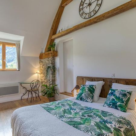 Gite De Charme : La Grange Au Lac Azur Treffort  Buitenkant foto